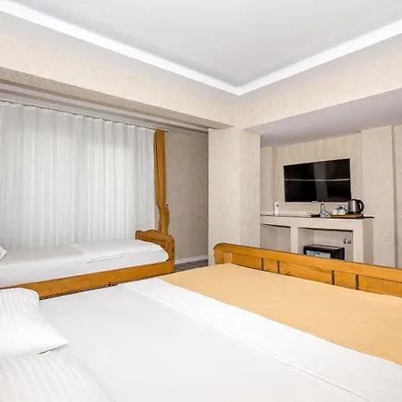 Dimora Boemo Otel *