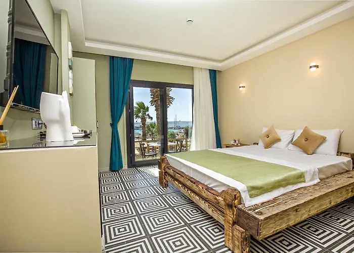 Dimora Boemo Hotel *