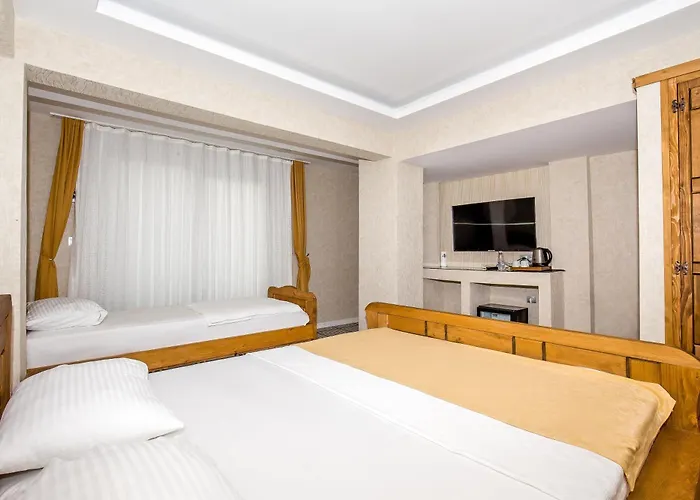 Dimora Boemo Hotel *